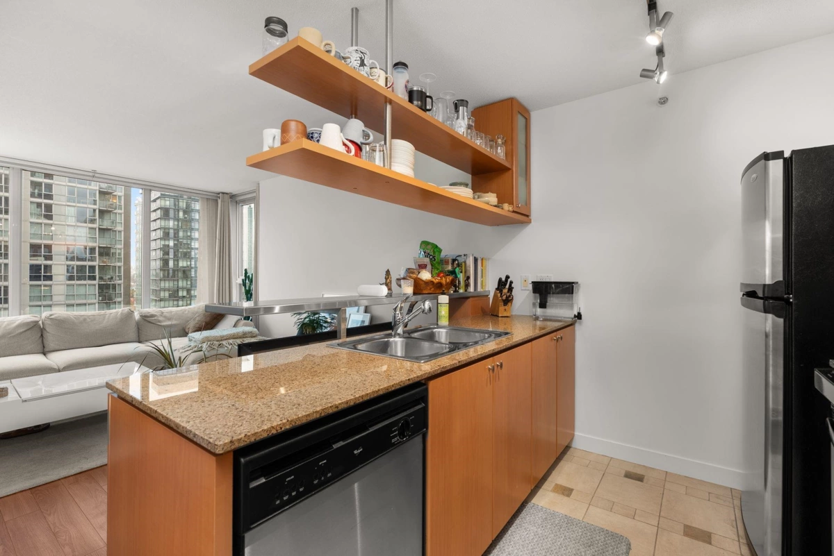 Breakfast Nook Photo of 2108 1438 Richards Street, Vancouver, BC