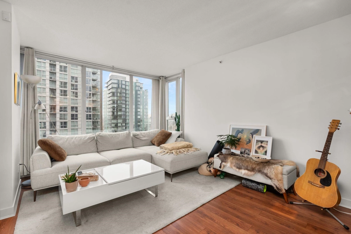 Dining Area Photo of 2108 1438 Richards Street, Vancouver, BC