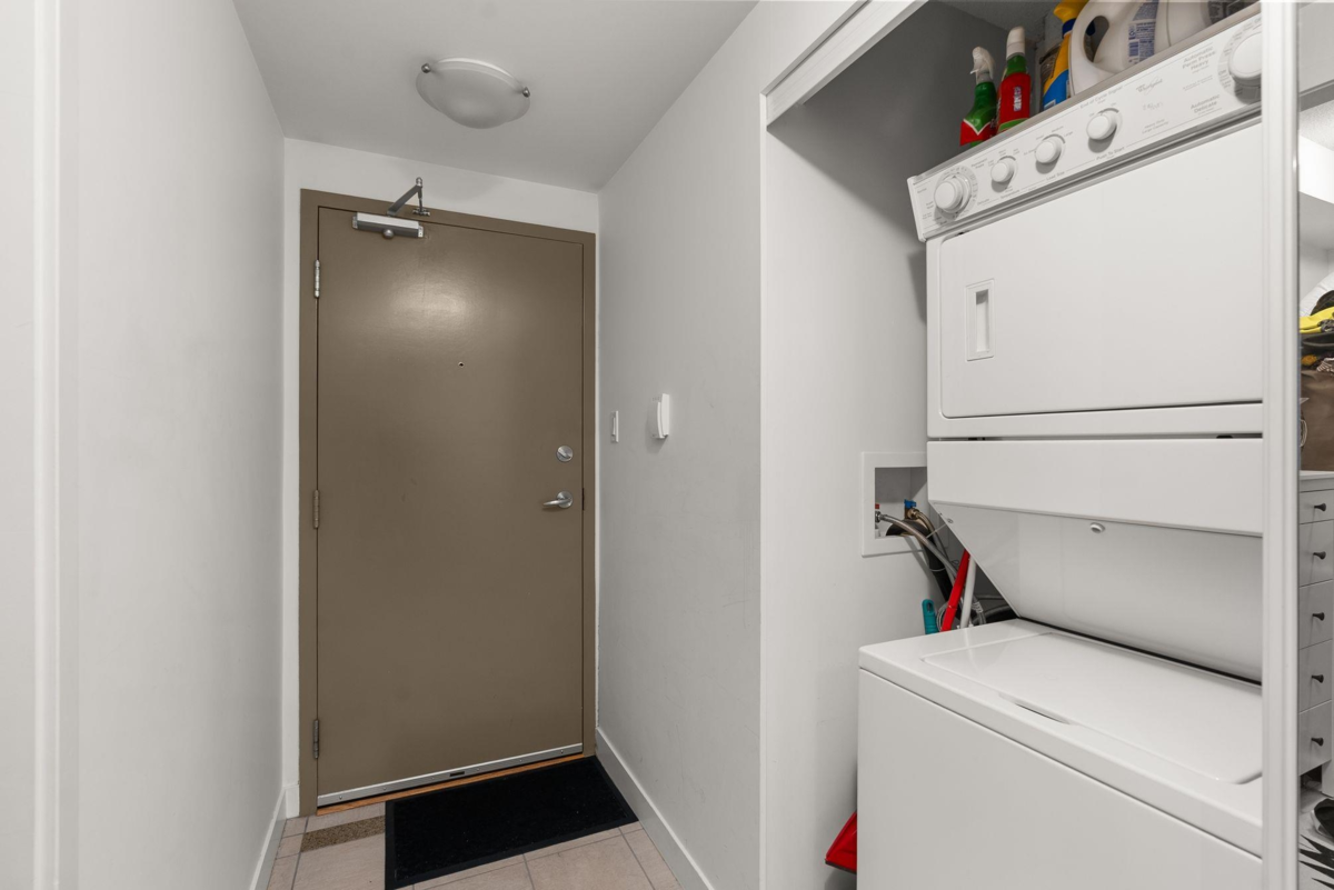 Mudroom Photo of 2108 1438 Richards Street, Vancouver, BC