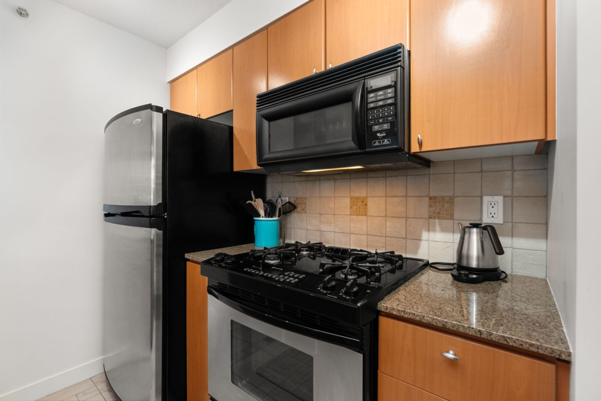 Pantry Photo of 2108 1438 Richards Street, Vancouver, BC