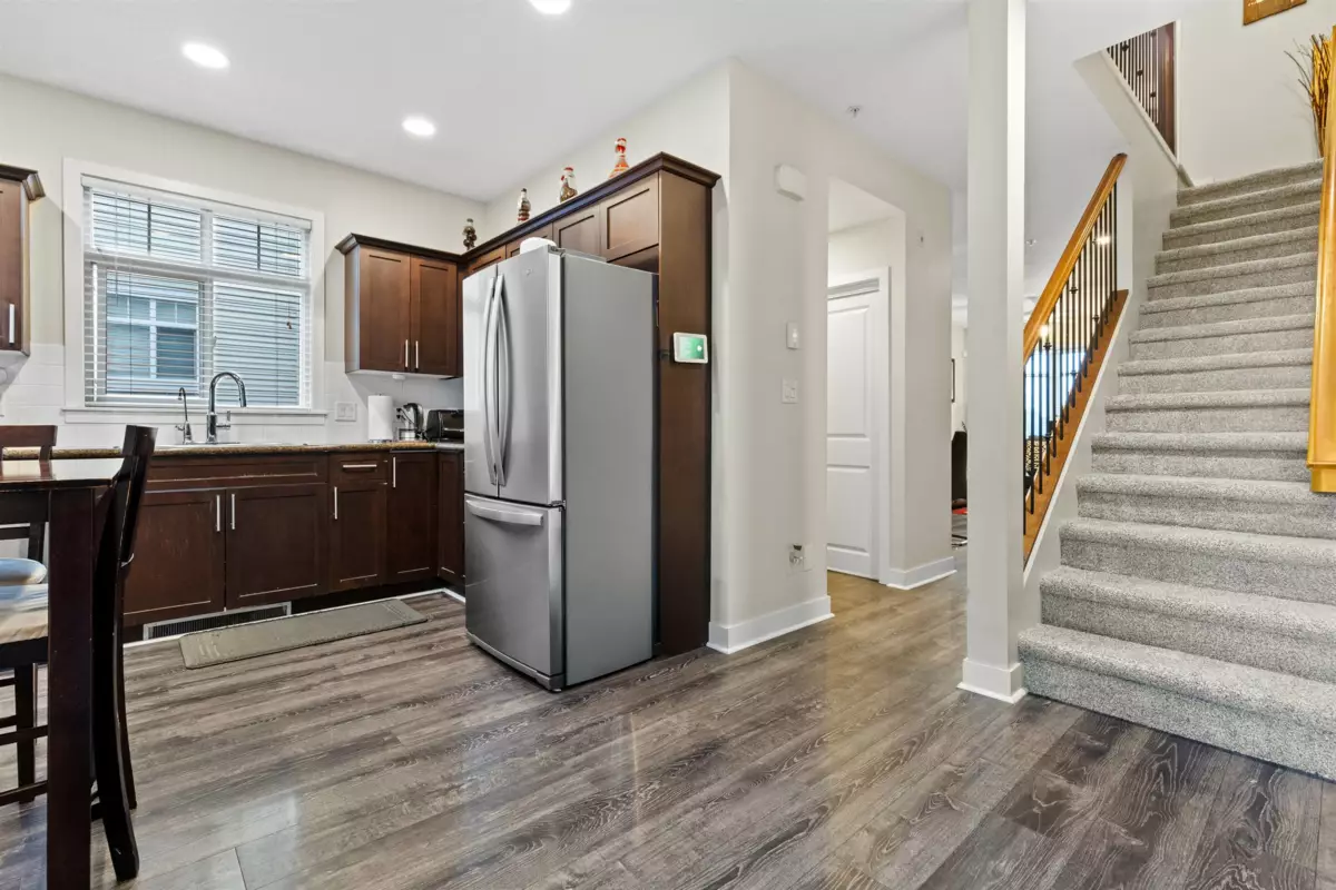 Office / Den Photo of 22 19551 66 Avenue, Surrey, BC