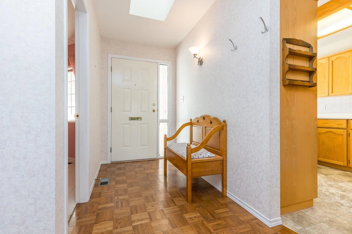 Family Room Photo of 26 33922 King Road, Abbotsford, BC