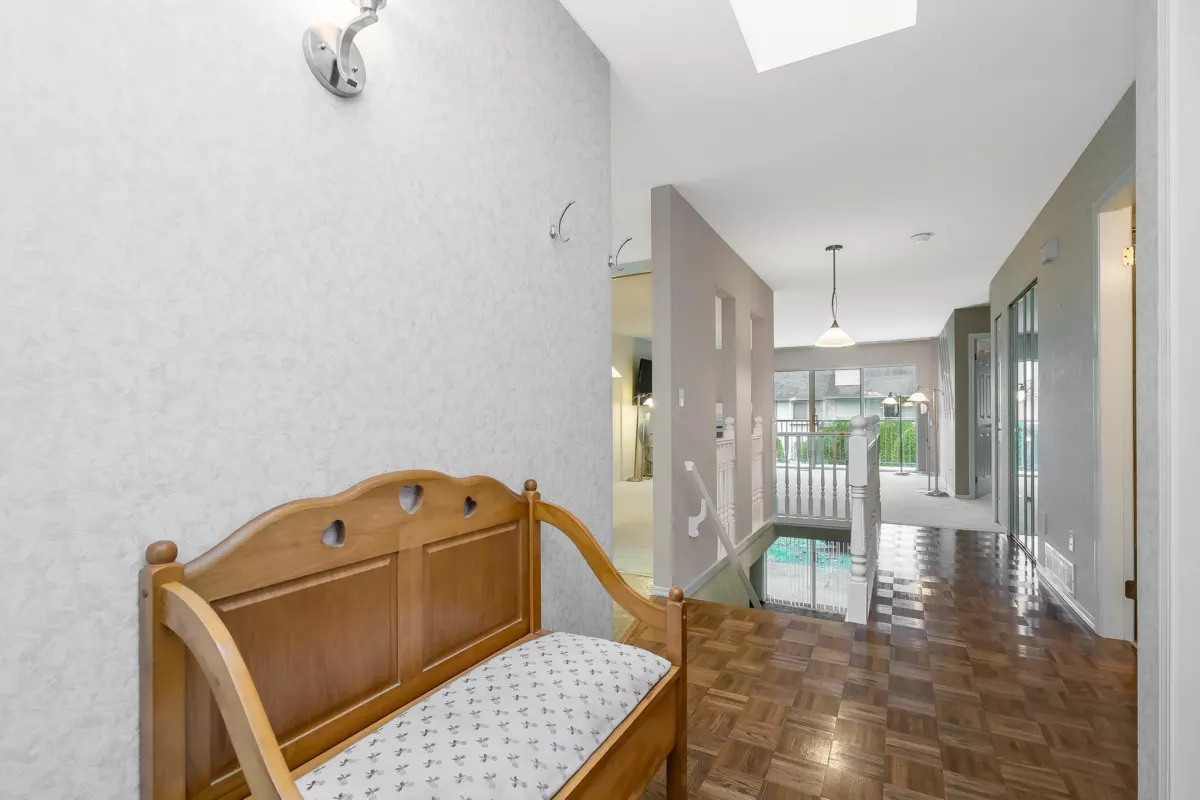 Living Room Photo of 26 33922 King Road, Abbotsford, BC