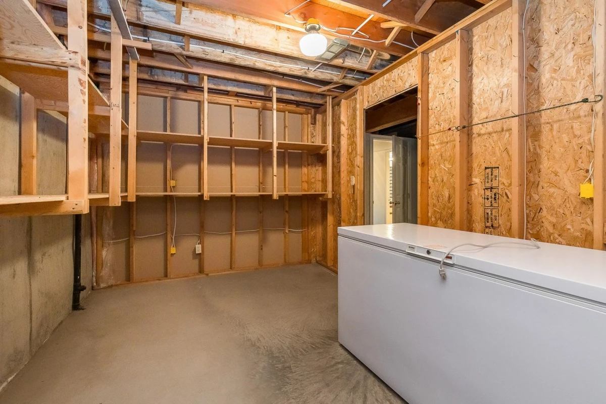 Swimming Pool Photo of 26 33922 King Road, Abbotsford, BC