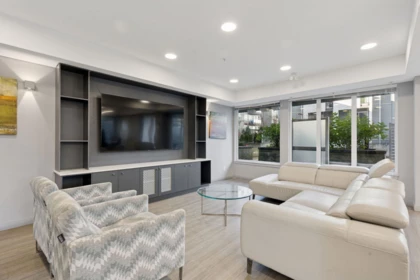 Hallway Photo of 124 10838 Whalley Boulevard, Surrey, BC