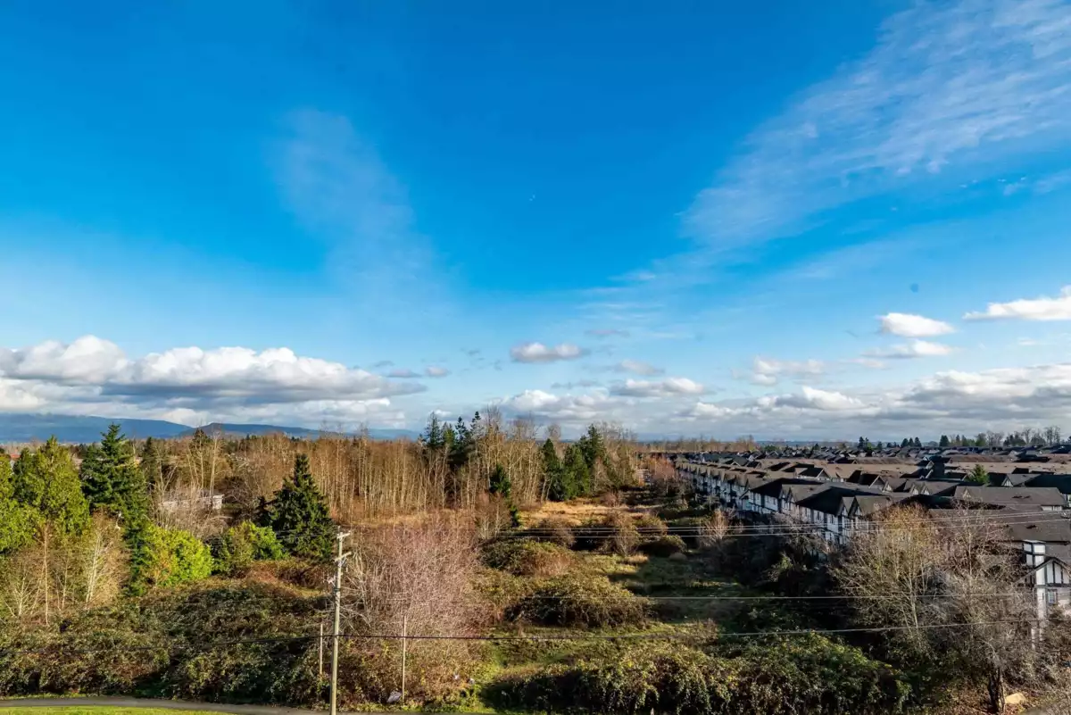 Walk-In Closet Photo of C610 8150 207 Street, Langley, BC