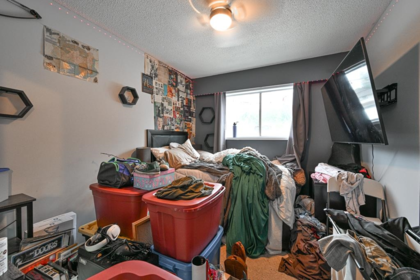 Hallway Photo of 2436 Rideau Street, Abbotsford, BC
