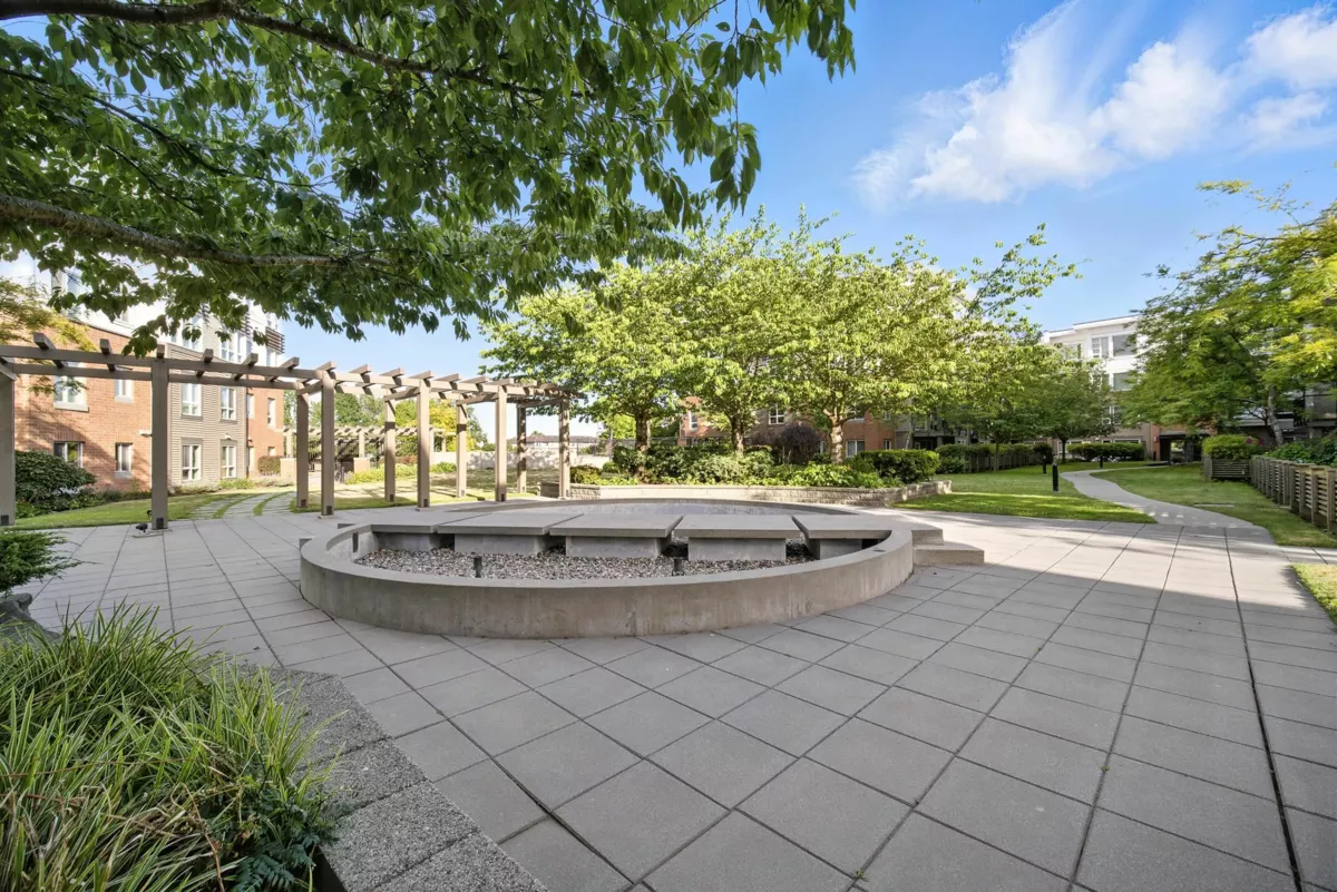 Aerial View of 118 9399 Tomicki Avenue, Richmond, BC