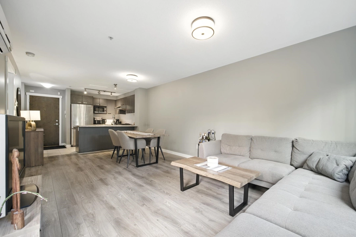 Bedroom 4 Photo of 118 9399 Tomicki Avenue, Richmond, BC