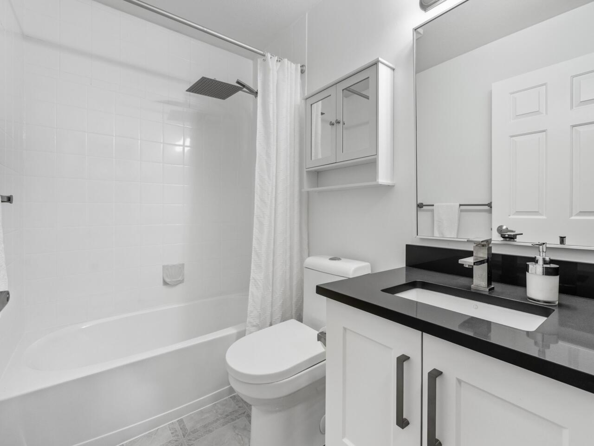 Bedroom 4 Photo of 402 19645 64 Avenue, Langley, BC