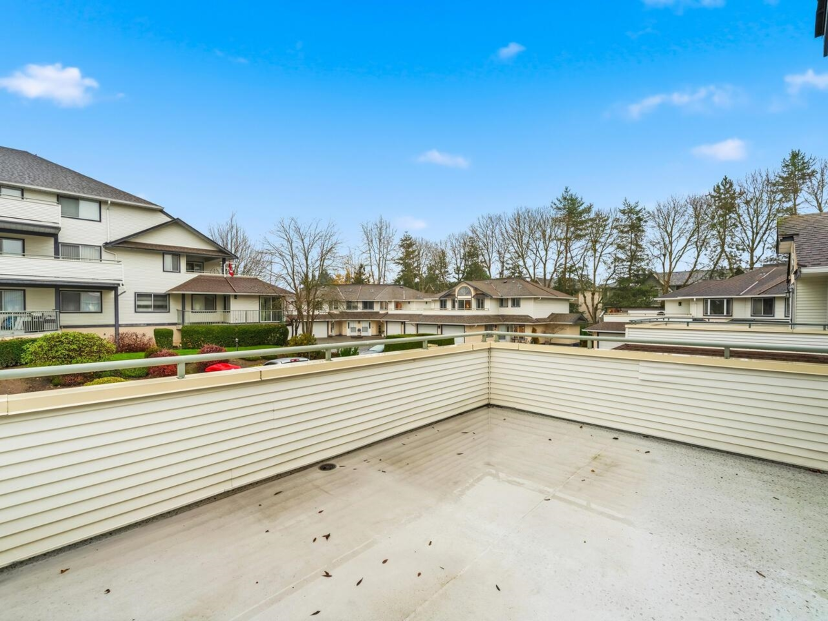 Loft / Bonus Room Photo of 402 19645 64 Avenue, Langley, BC
