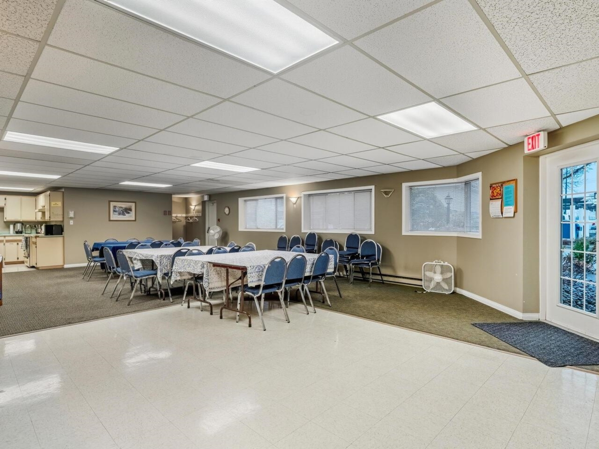 Office / Den Photo of 402 19645 64 Avenue, Langley, BC