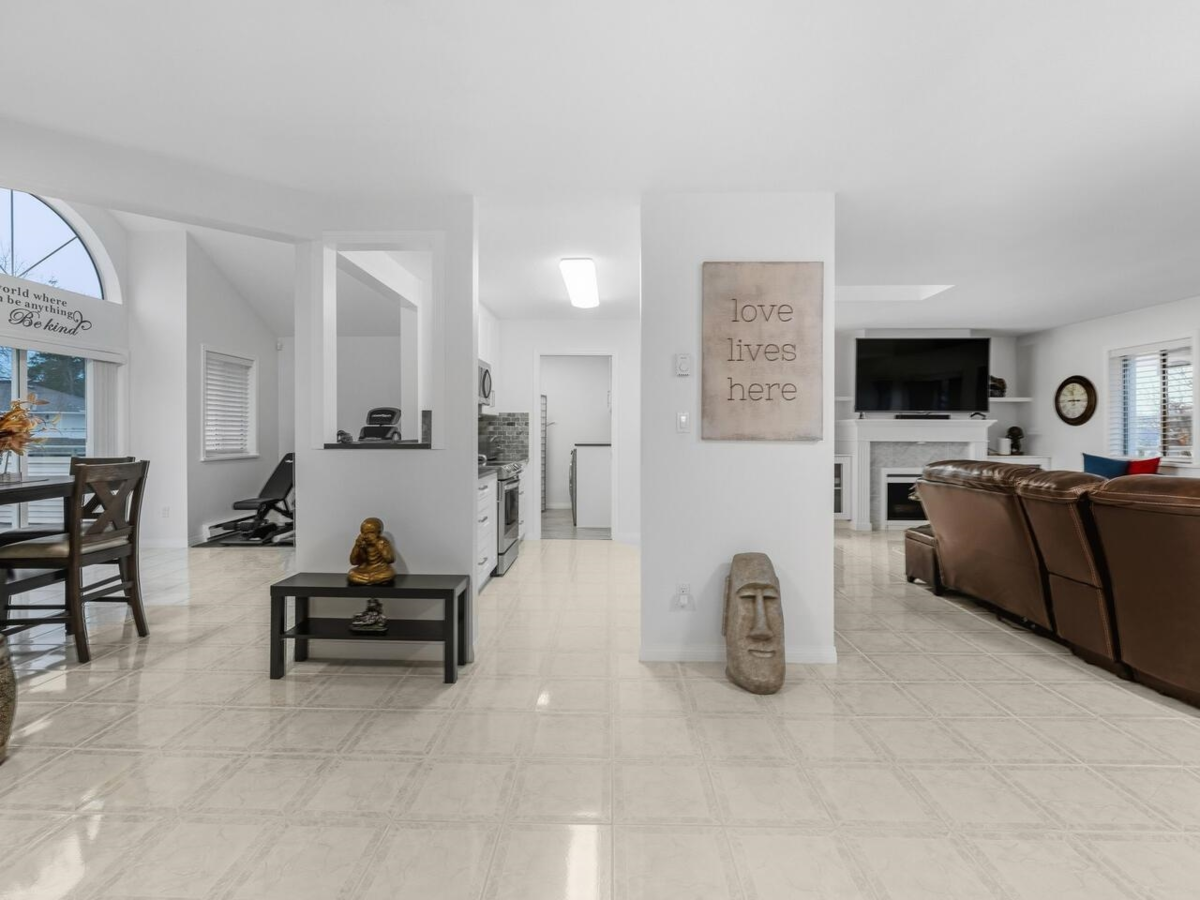 Pantry Photo of 402 19645 64 Avenue, Langley, BC