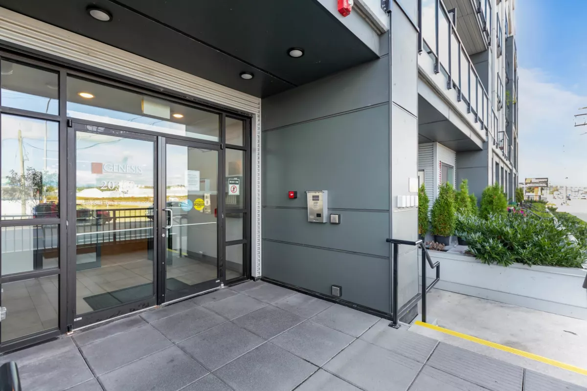 Basement Recreation Room Photo of 314 20360 Logan Avenue, Langley, BC