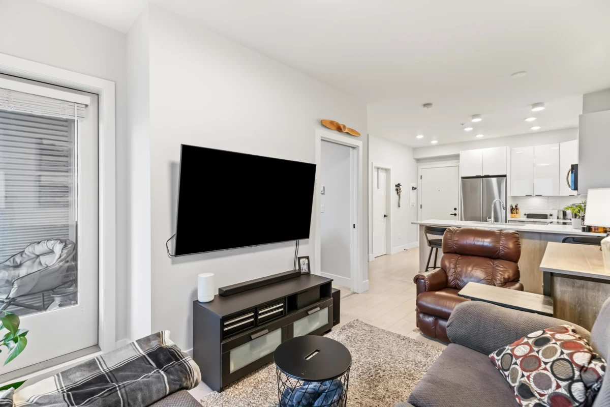 Breakfast Nook Photo of 314 20360 Logan Avenue, Langley, BC