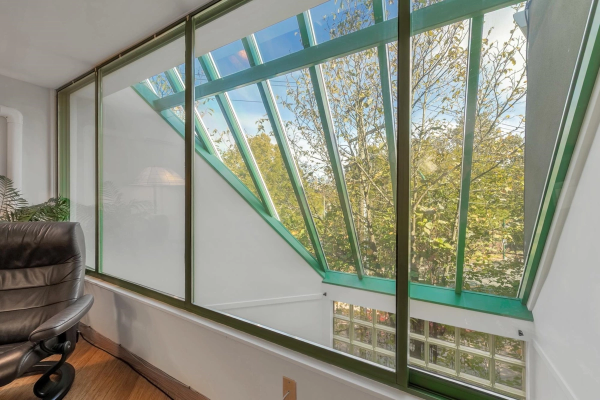 Bedroom 3 Photo of 2217 Oak Street, Vancouver, BC