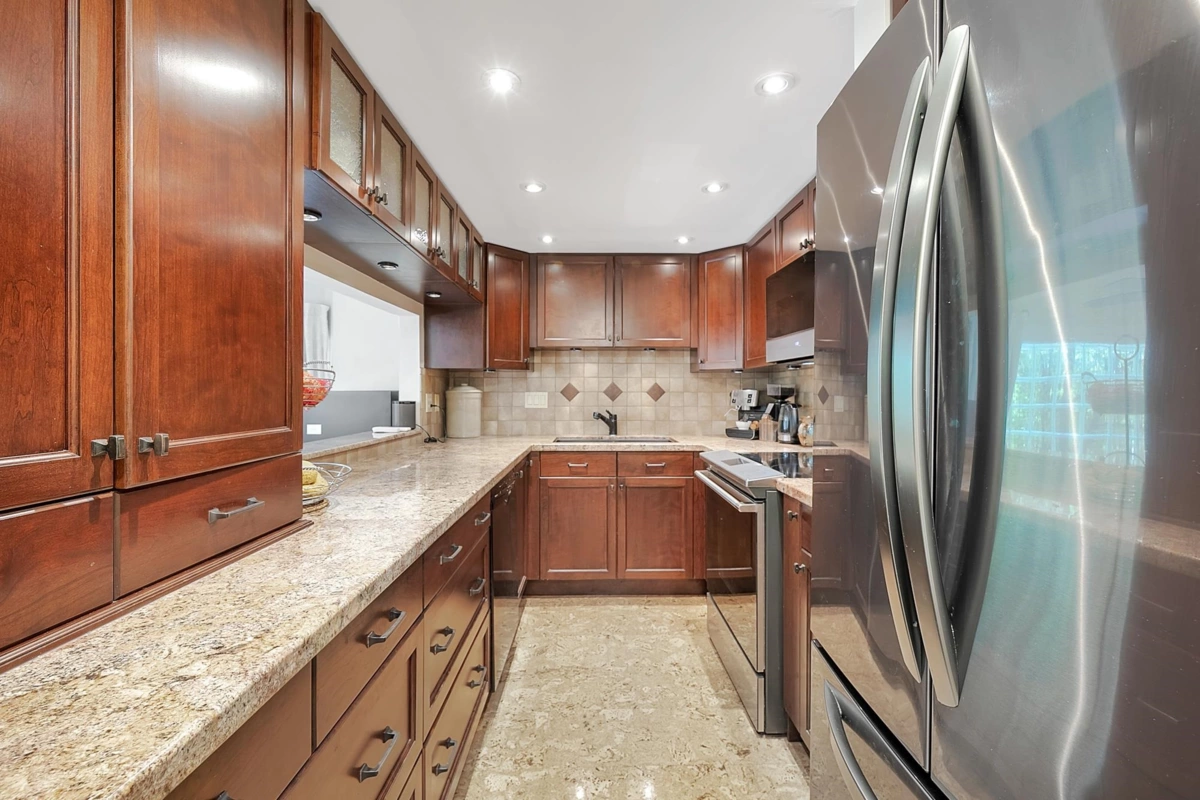 Exterior Rear Photo of 2217 Oak Street, Vancouver, BC