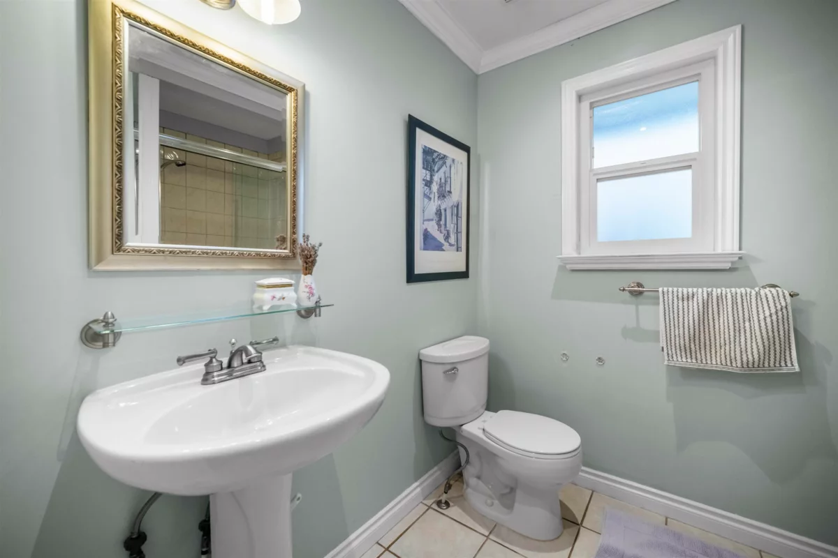 Basement Recreation Room Photo of 287 Santiago Street, Coquitlam, BC