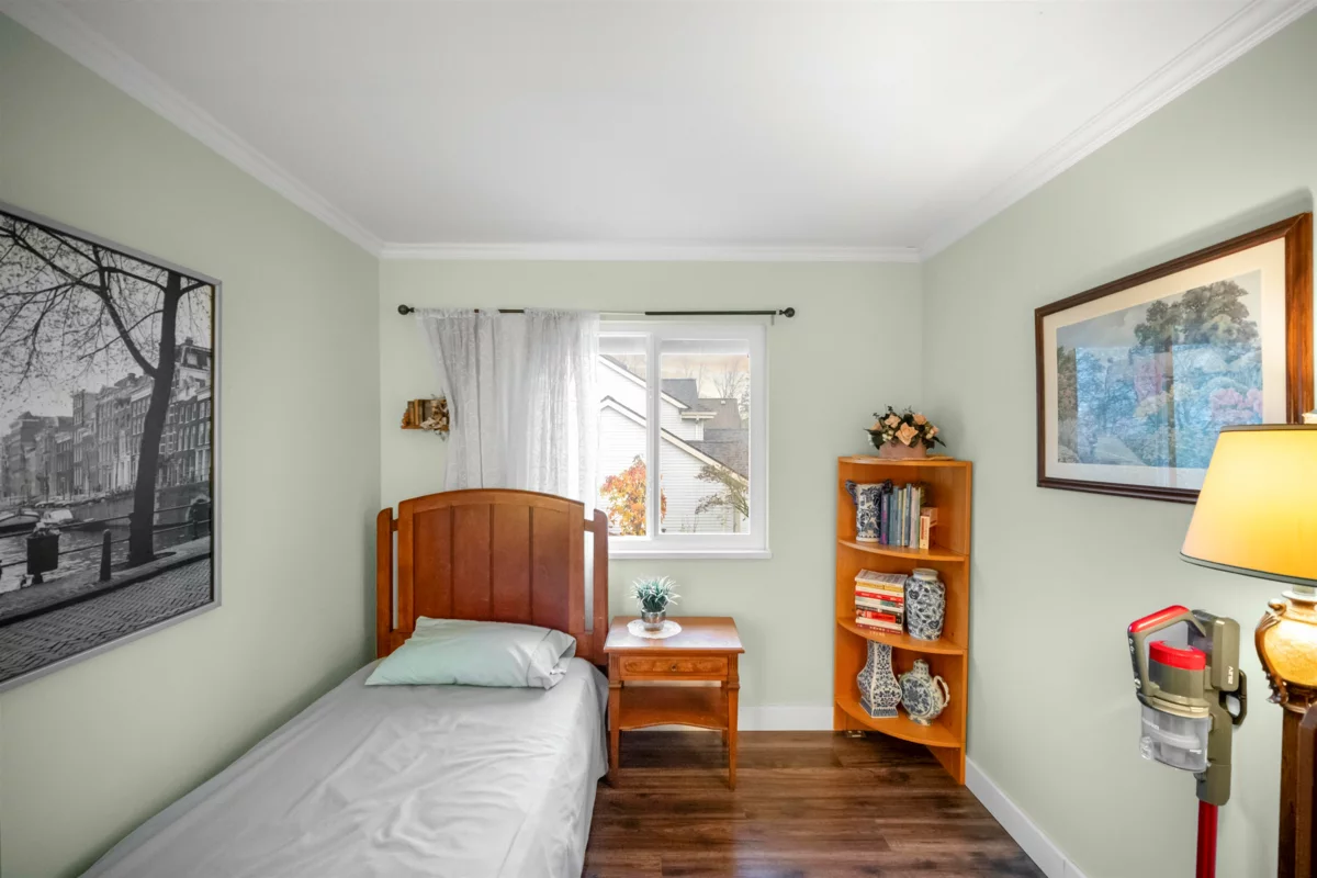 Entry Foyer Photo of 287 Santiago Street, Coquitlam, BC