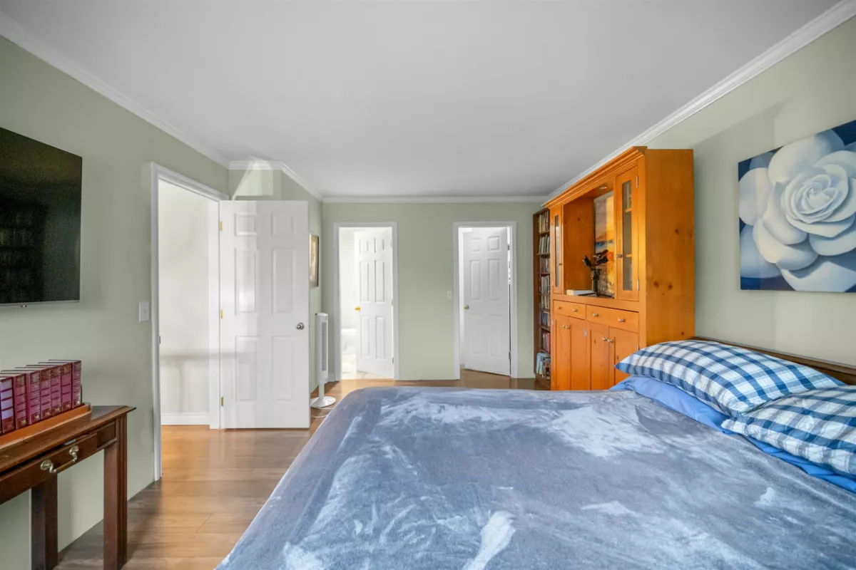 Guest Bathroom Photo of 287 Santiago Street, Coquitlam, BC