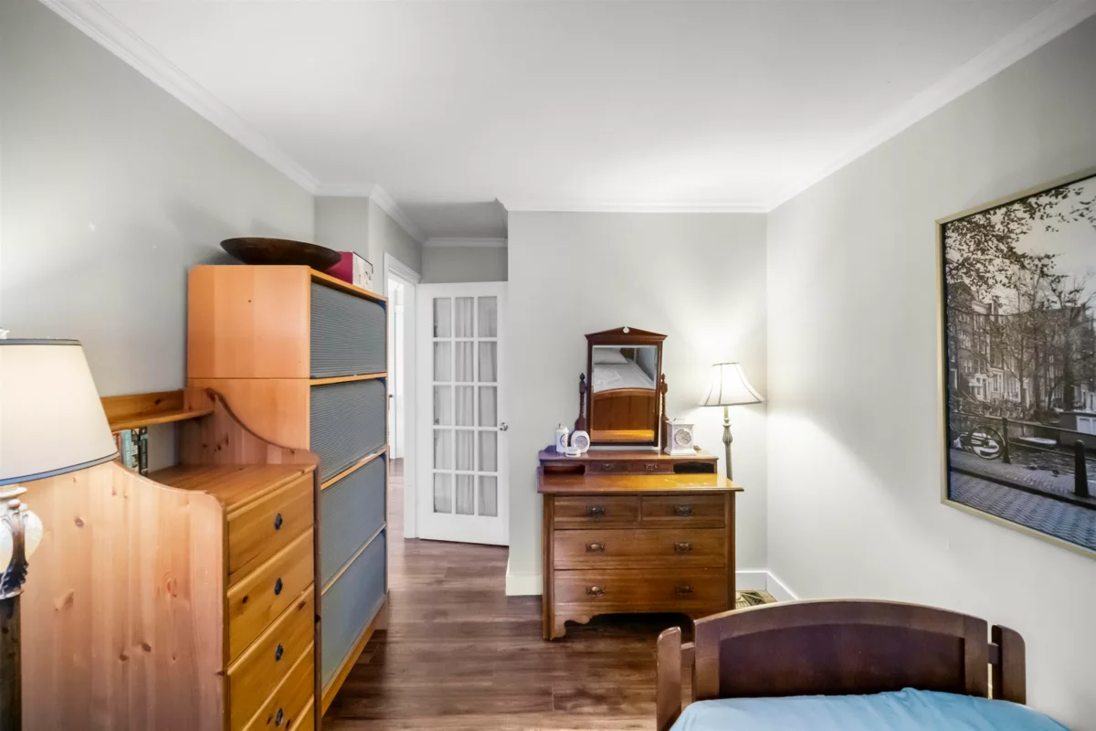 Hallway Photo of 287 Santiago Street, Coquitlam, BC