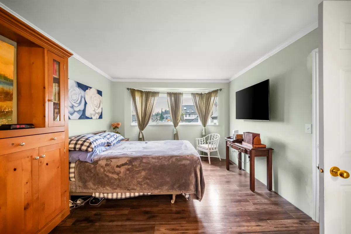 Powder Room Photo of 287 Santiago Street, Coquitlam, BC