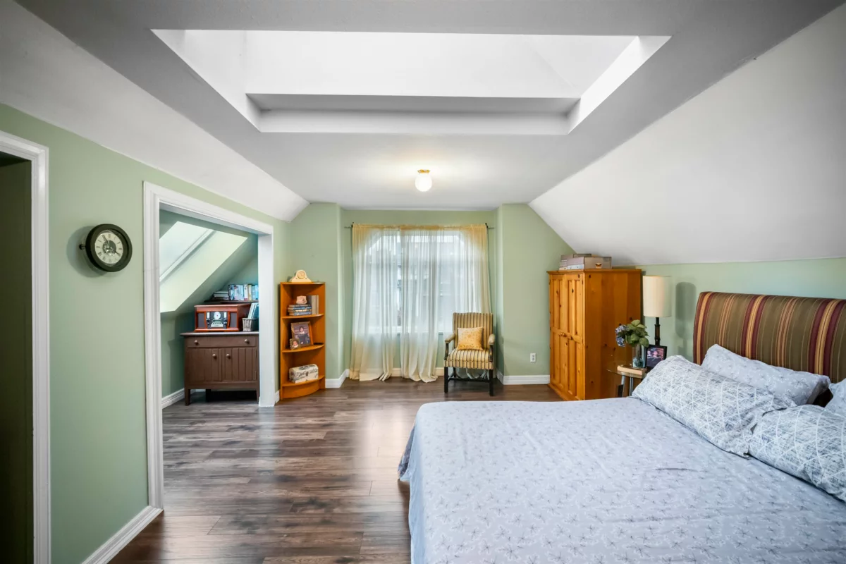 Staircase Photo of 287 Santiago Street, Coquitlam, BC