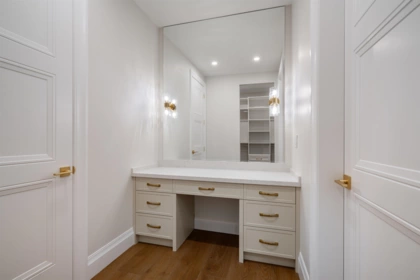 Mudroom Photo of 2533 141 Street, Surrey, BC