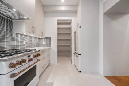 Pantry Photo of 2533 141 Street, Surrey, BC