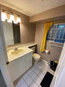Kitchen Island Photo of 1326 Windermere Street, Vancouver, BC