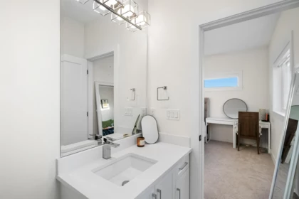 Guest Bathroom Photo of 2055 167a Street, Surrey, BC