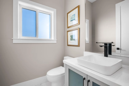 Primary Bathroom Photo of 2055 167a Street, Surrey, BC