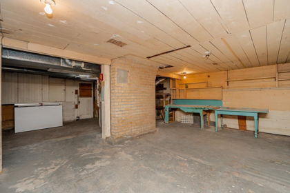 Garage Interior Photo of 1204 Grand Boulevard, North Vancouver, BC