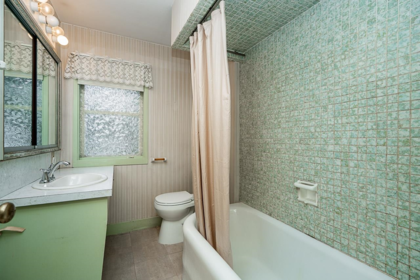 Office / Den Photo of 1204 Grand Boulevard, North Vancouver, BC