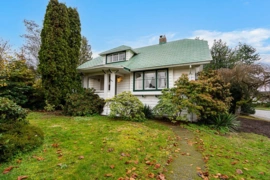 1204 Grand Boulevard, North Vancouver, BC
