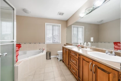 Powder Room Photo of 14496 74 Avenue, Surrey, BC