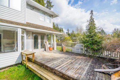 Swimming Pool Photo of 2161 200 Street, Langley, BC