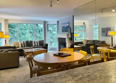 420 w49 4910 Spearhead Place, Whistler, BC, Whistler — Apartment/Condo for sale