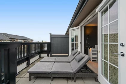 Garden / Landscaping Photo of 8121 Shaughnessy Street, Vancouver, BC