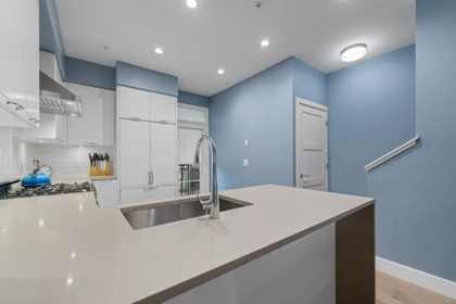 Primary Bathroom Photo of 8121 Shaughnessy Street, Vancouver, BC