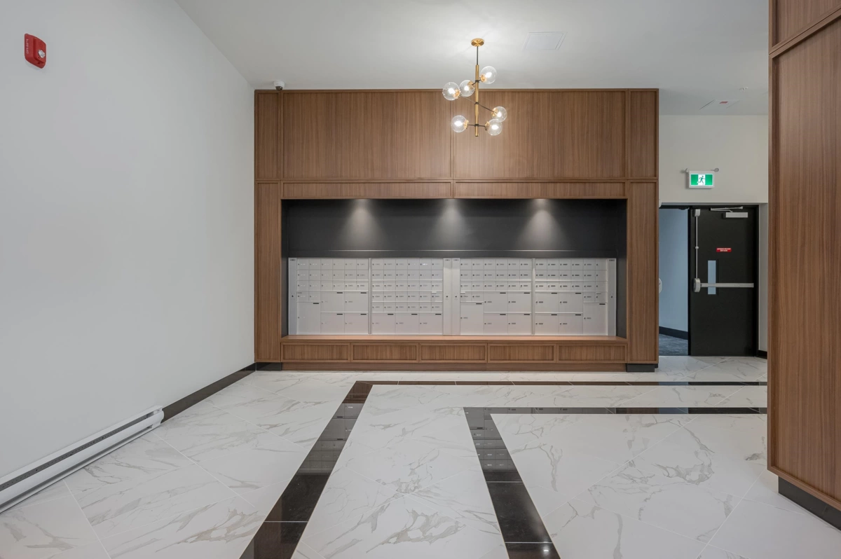 Living Room Photo of 404 19885 76 Avenue, Langley, BC