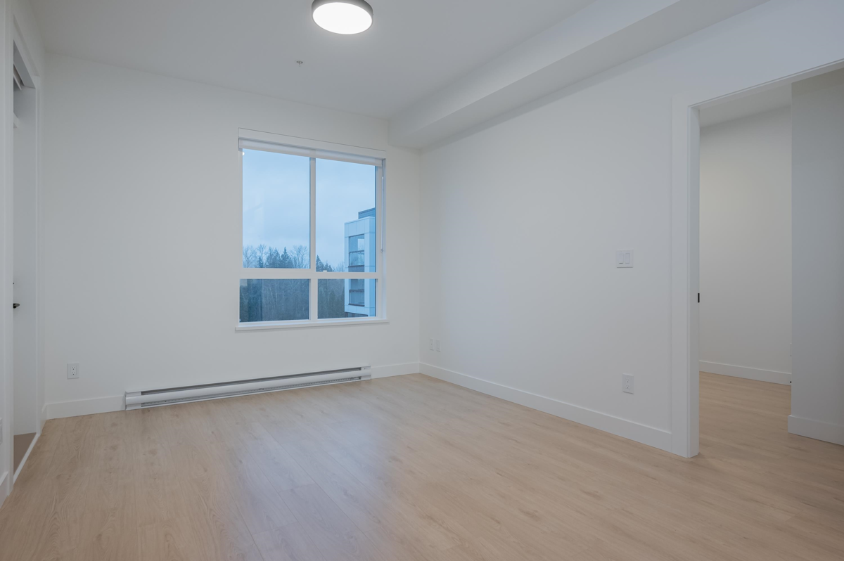 Primary Bathroom Photo of 404 19885 76 Avenue, Langley, BC