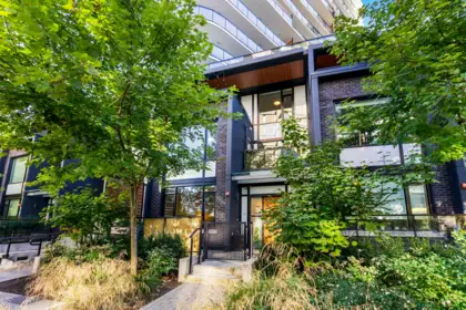 111 8761 University Crescent, Burnaby, BC, Burnaby — Townhouse for sale