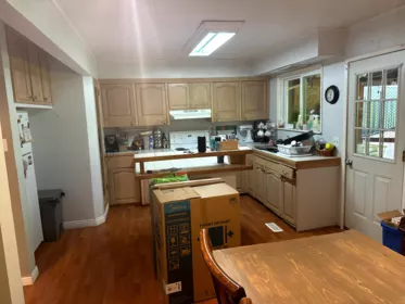 Breakfast Nook Photo of 32915 3rd Avenue, Mission, BC