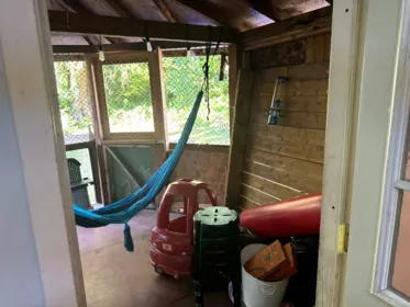 Garage Interior Photo of 32915 3rd Avenue, Mission, BC