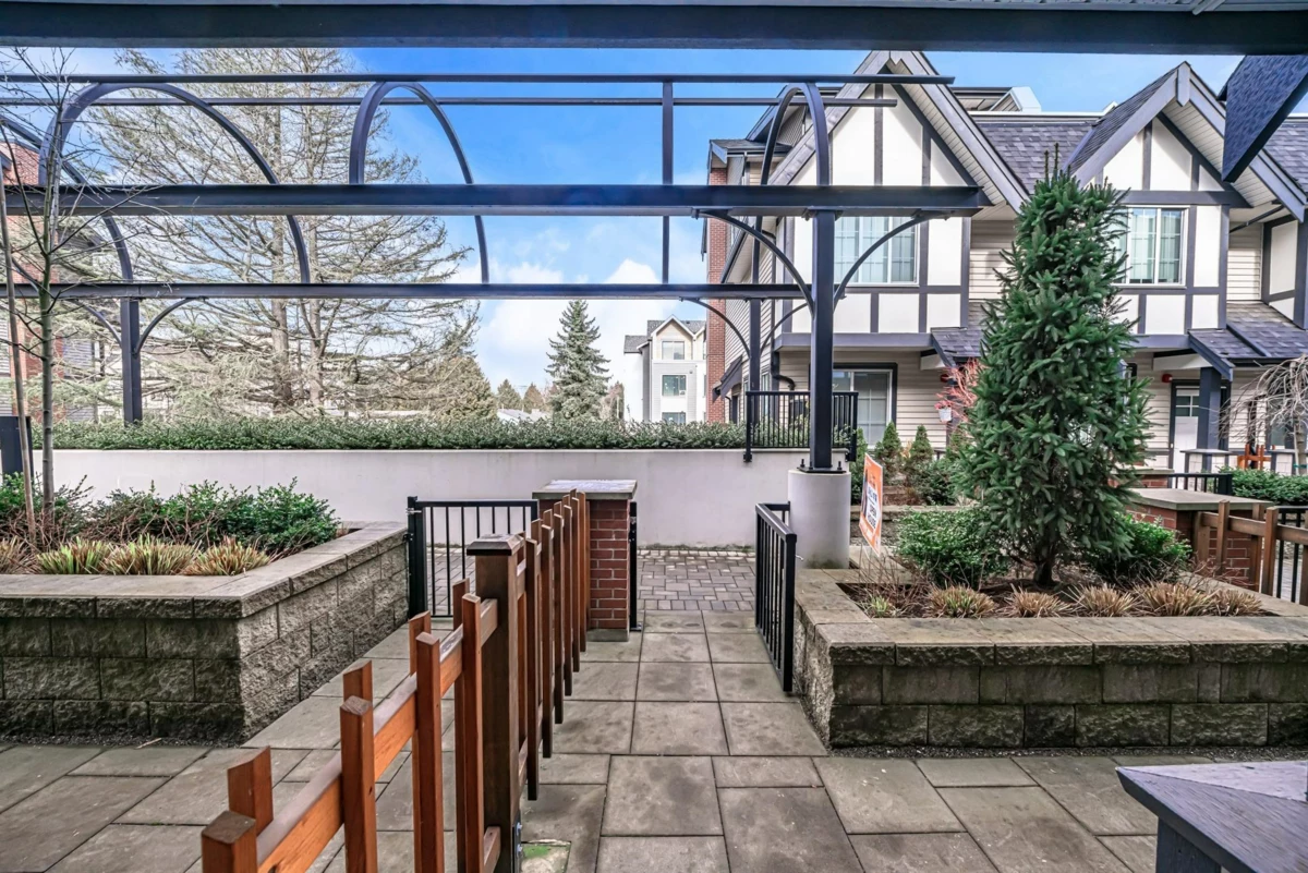 Kitchen Island Photo of 20 8888 Spires Road, Richmond, BC