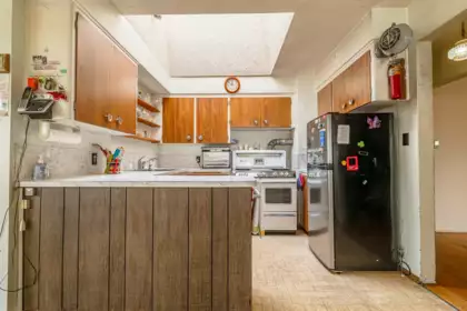 Office / Den Photo of 4638 Royal Oak Avenue, Burnaby, BC