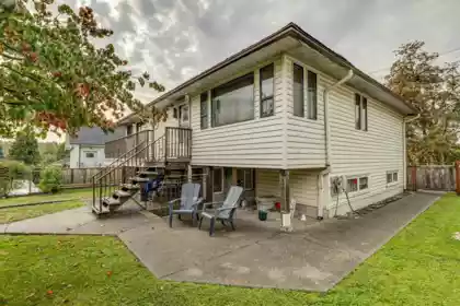 Outdoor Patio Photo of 4638 Royal Oak Avenue, Burnaby, BC