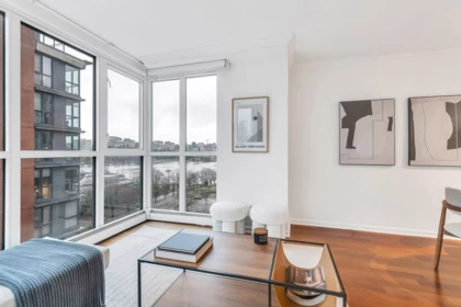 8A 199 Drake Street, Vancouver, BC, Vancouver — Apartment/Condo for sale