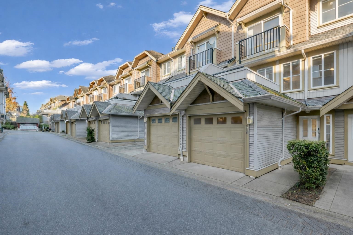 Outdoor Kitchen Photo of 179 12040 68 Avenue, Surrey, BC